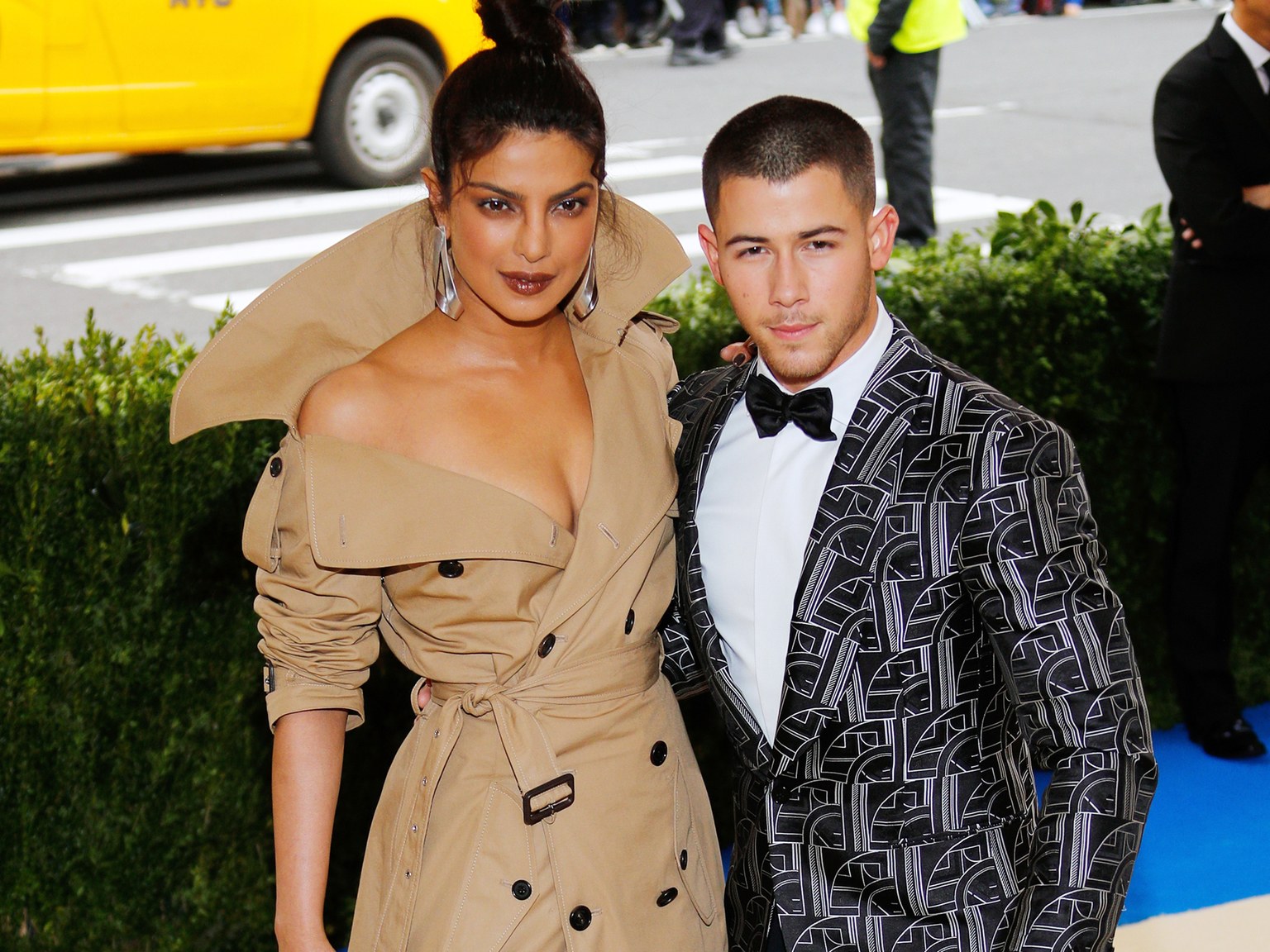 Priyanka Chopra and Nick Jonas got engaged! - Aussie Gossip